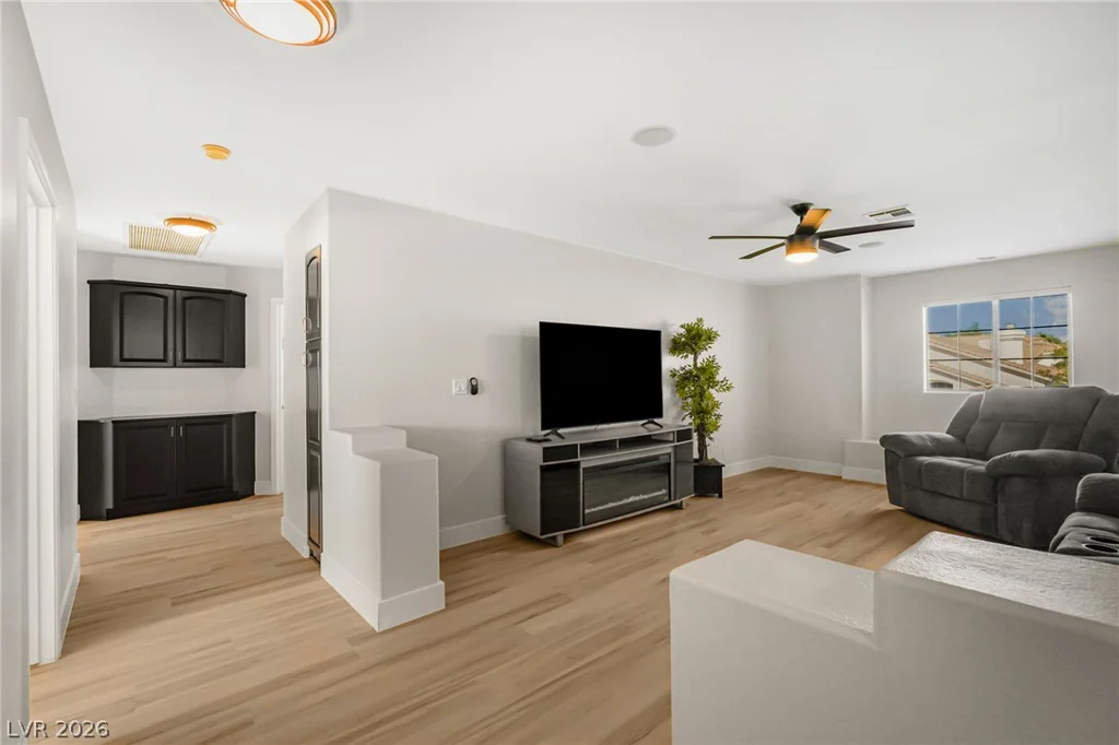 1929 Davina, Henderson, NV 89074