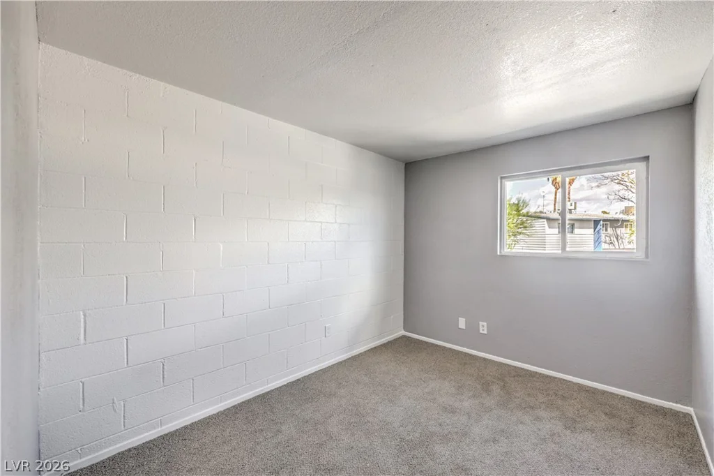 714 Nelson, North Las Vegas, NV 89030
