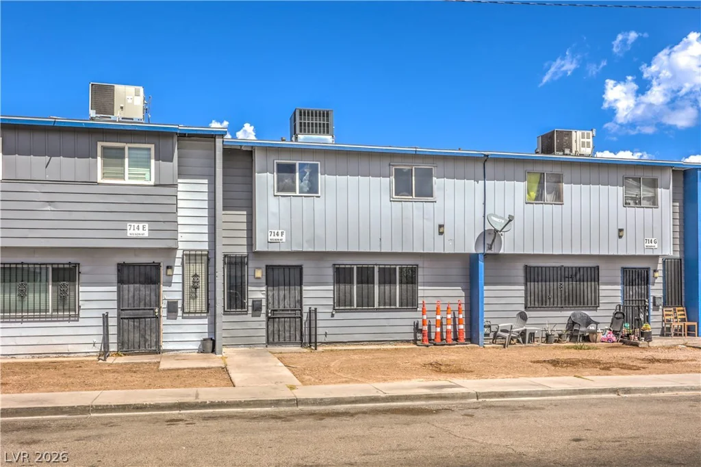 714 Nelson, North Las Vegas, NV 89030