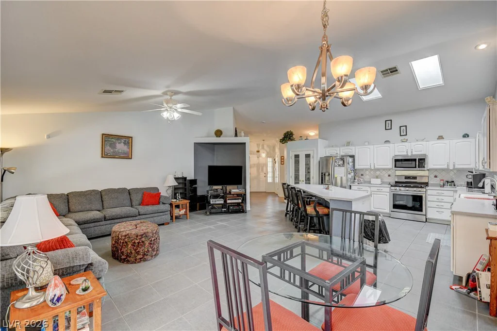 5105 Mantua, Las Vegas, NV 89130