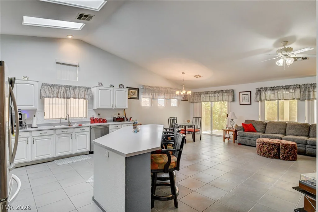 5105 Mantua, Las Vegas, NV 89130