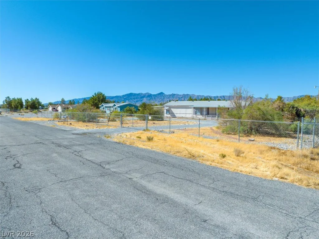 6720 Conestoga, Pahrump, NV 89048