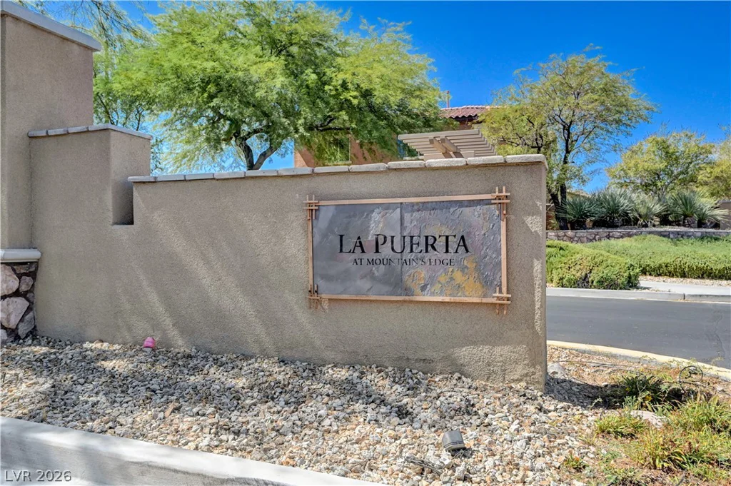 7473 Pepperbox, Las Vegas, NV 89179