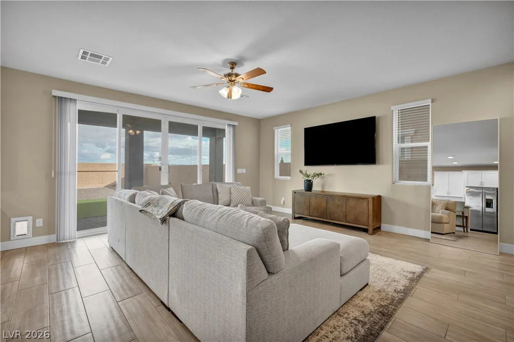 7128 Port Stephens, North Las Vegas, NV 89084