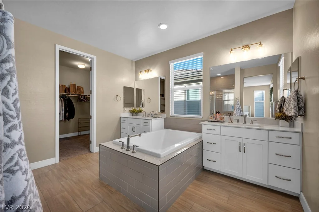 7128 Port Stephens, North Las Vegas, NV 89084