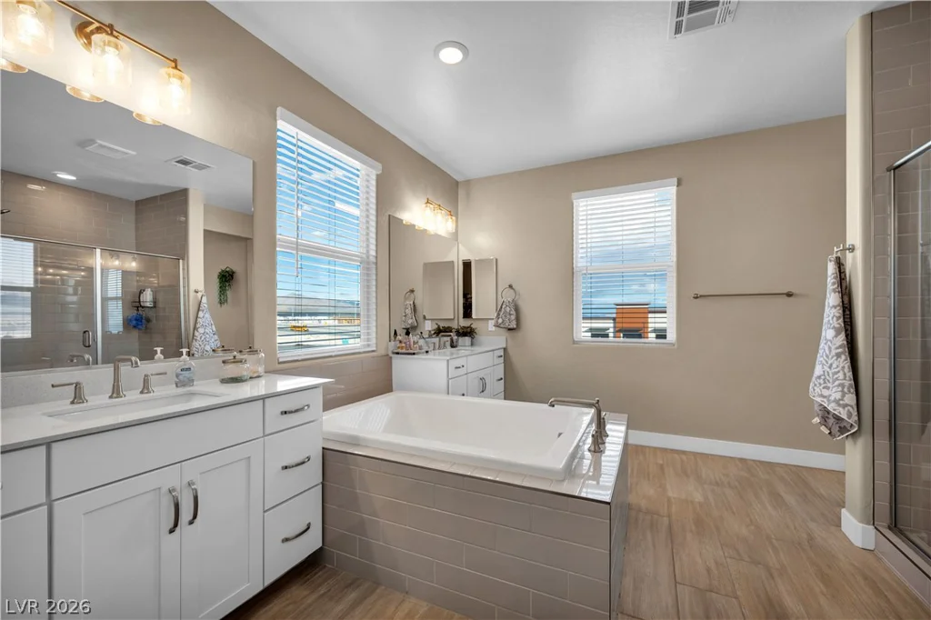7128 Port Stephens, North Las Vegas, NV 89084