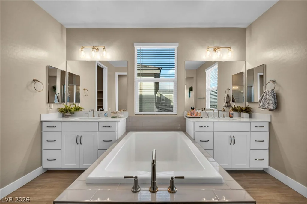 7128 Port Stephens, North Las Vegas, NV 89084