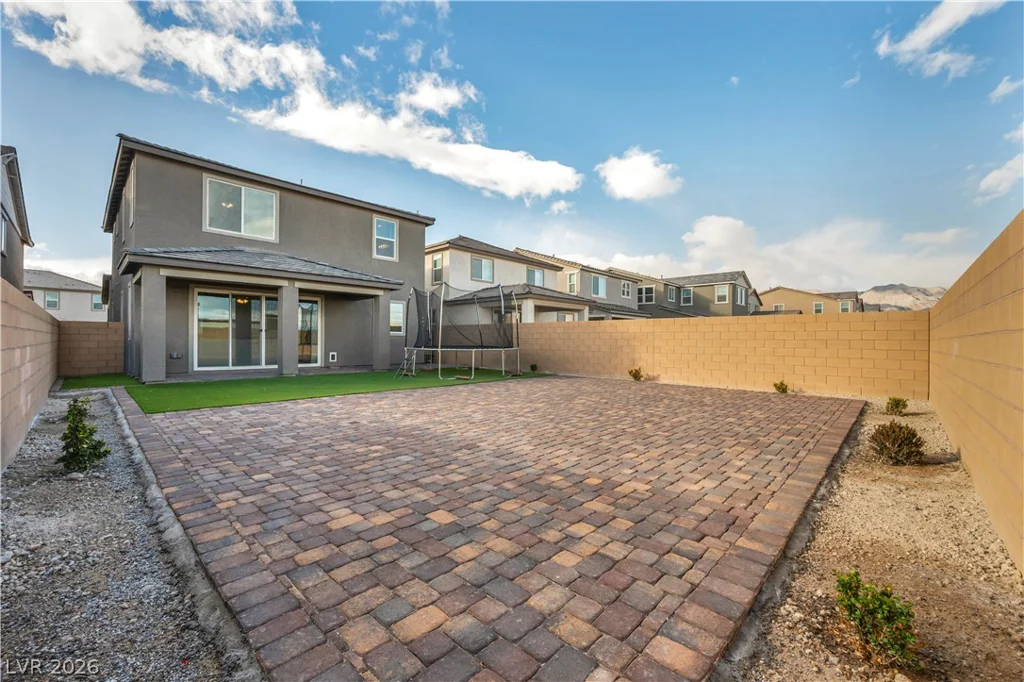 7128 Port Stephens, North Las Vegas, NV 89084