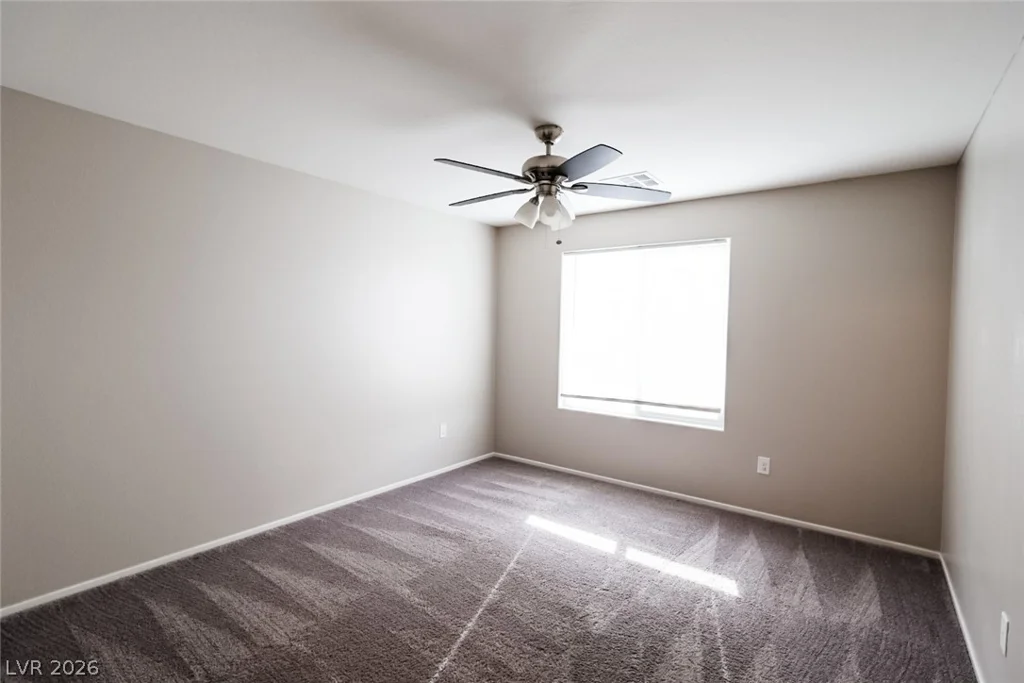 7230 Halo Falls, North Las Vegas, NV 89084