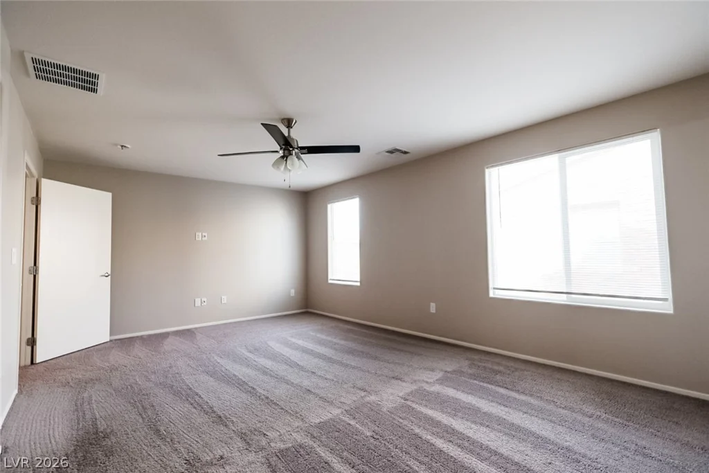 7230 Halo Falls, North Las Vegas, NV 89084