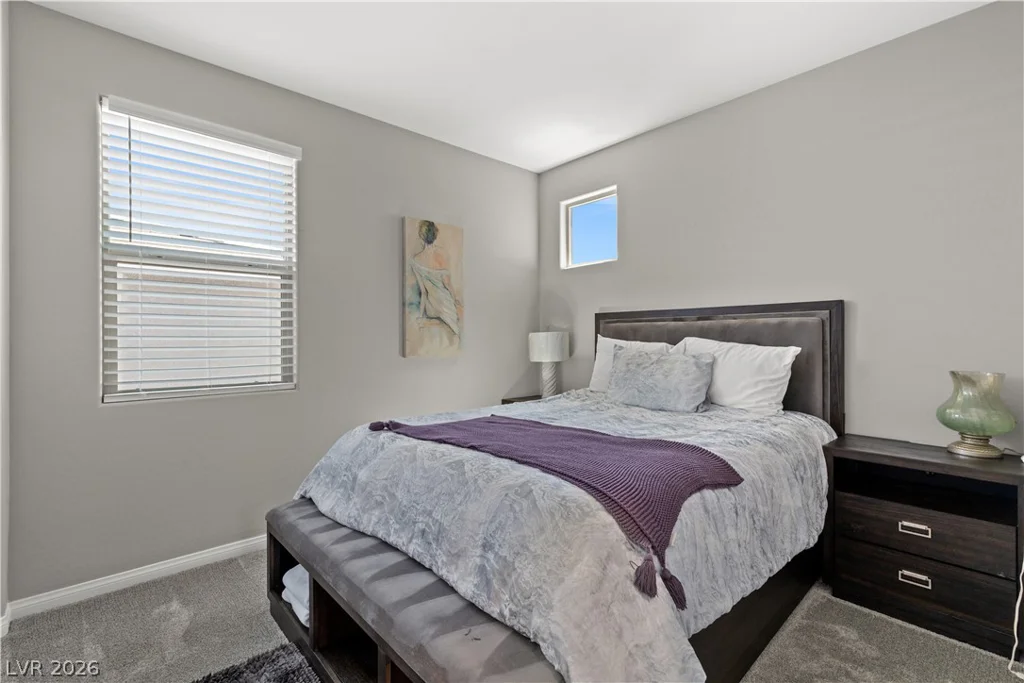 10676 Glowing Dawn, Las Vegas, NV 89135