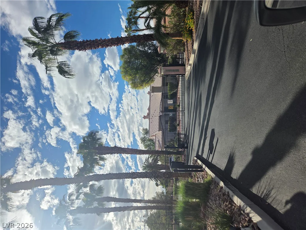 5387 Heatherbrook, Las Vegas, NV 89120