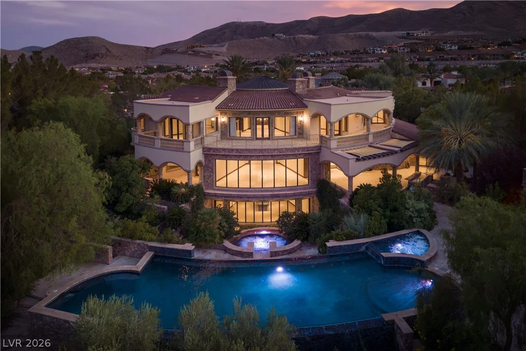 18 Olympia Hills, Las Vegas, NV 89141