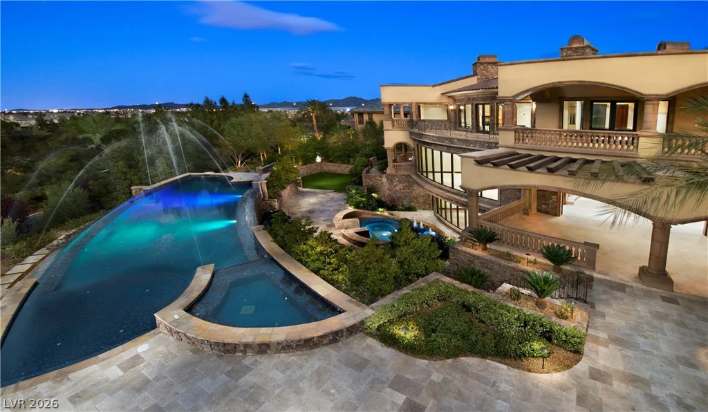 18 Olympia Hills, Las Vegas, NV 89141