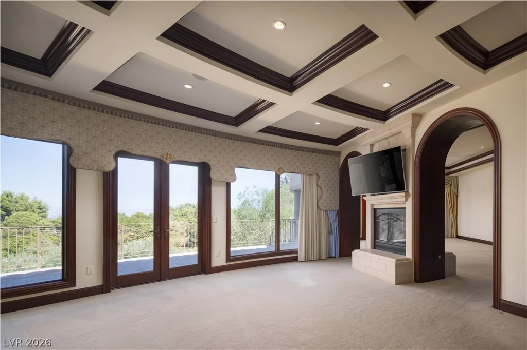 18 Olympia Hills, Las Vegas, NV 89141