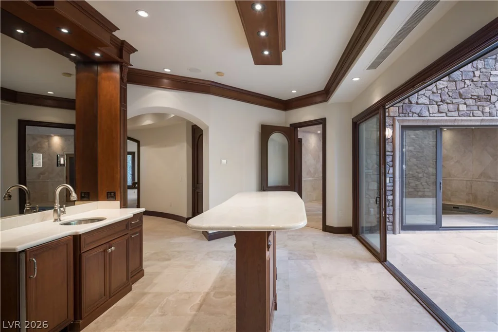 18 Olympia Hills, Las Vegas, NV 89141