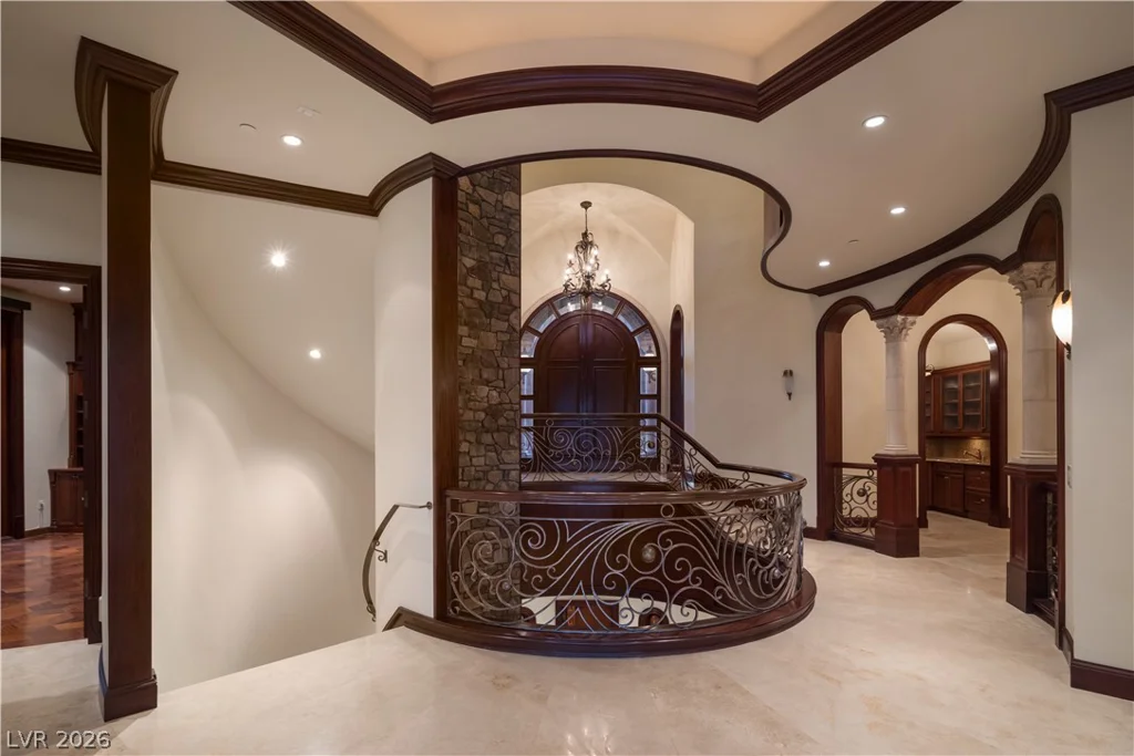 18 Olympia Hills, Las Vegas, NV 89141