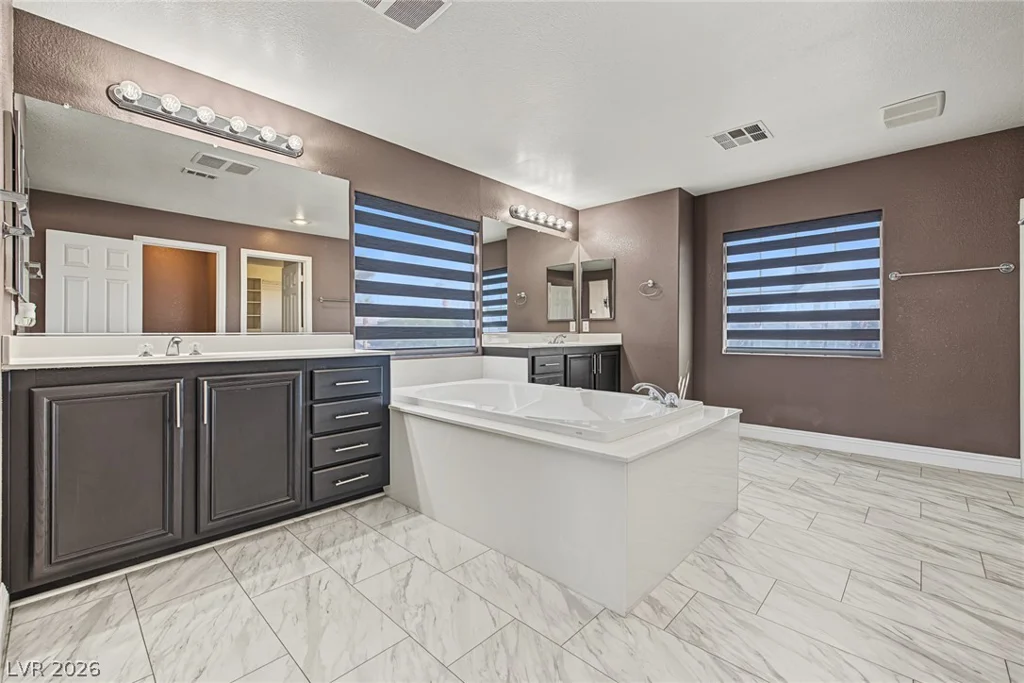 5528 Ambrosia Stream, Las Vegas, NV 89131