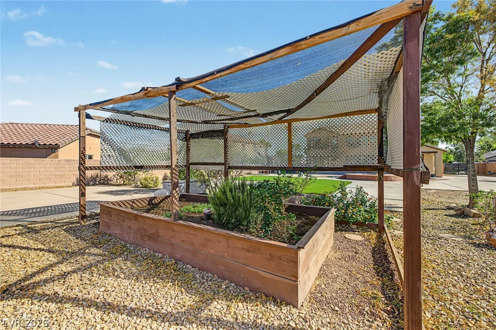 5528 Ambrosia Stream, Las Vegas, NV 89131