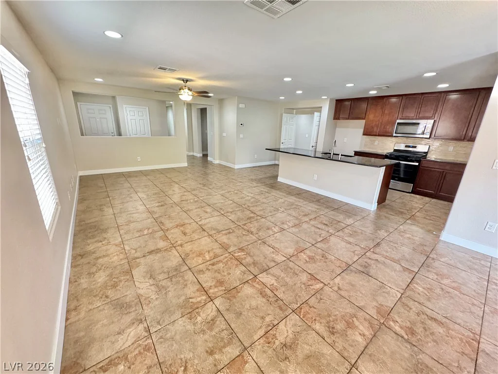 4320 Hatch Bend, North Las Vegas, NV 89031