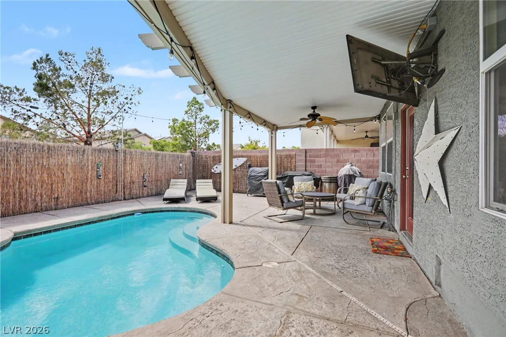 9105 Hines, Las Vegas, NV 89143