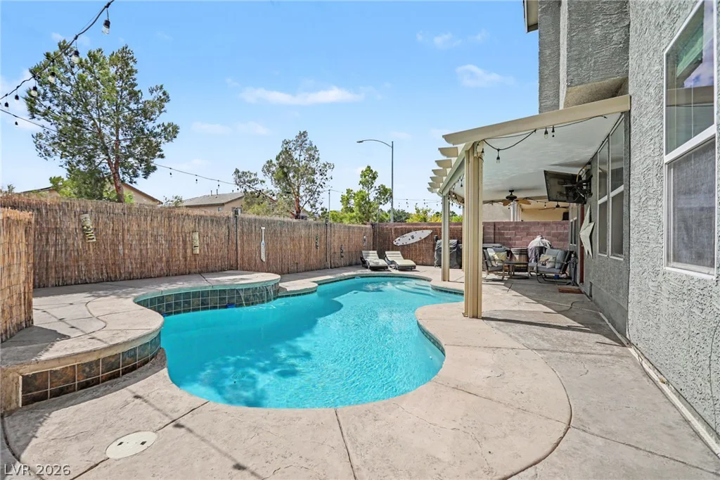 9105 Hines, Las Vegas, NV 89143