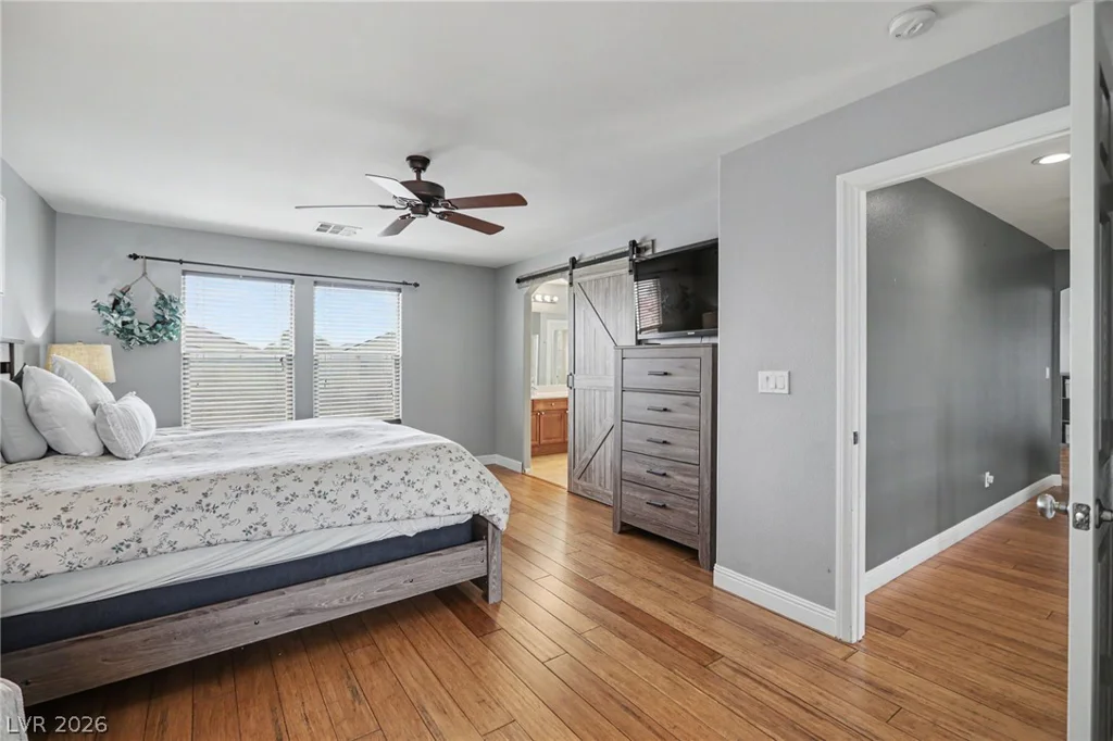 9105 Hines, Las Vegas, NV 89143