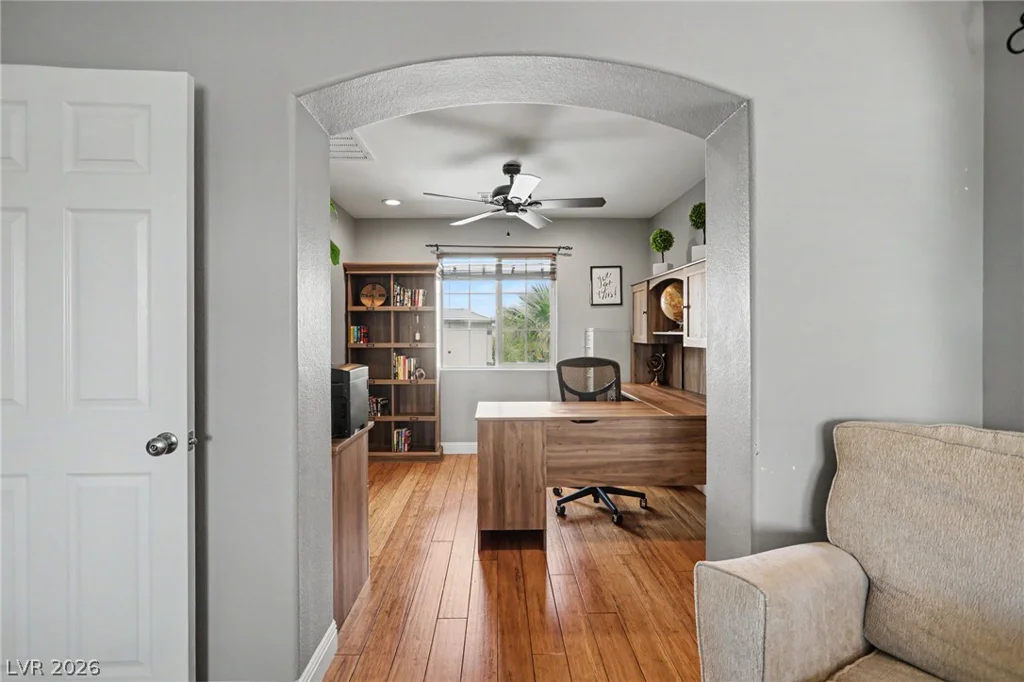 9105 Hines, Las Vegas, NV 89143