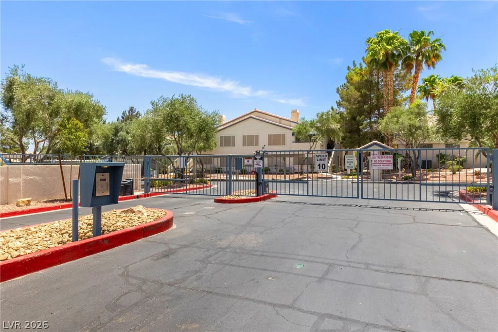 3425 Russell, Las Vegas, NV 89120