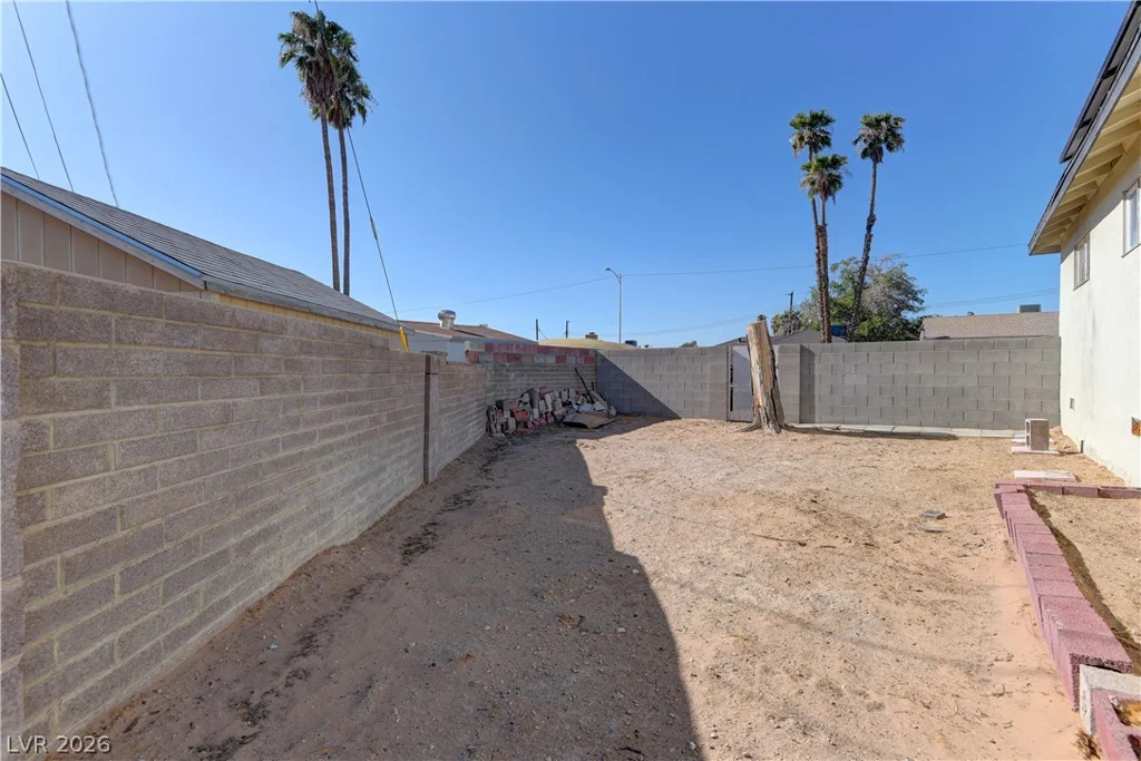 5408 Flower, Las Vegas, NV 89107