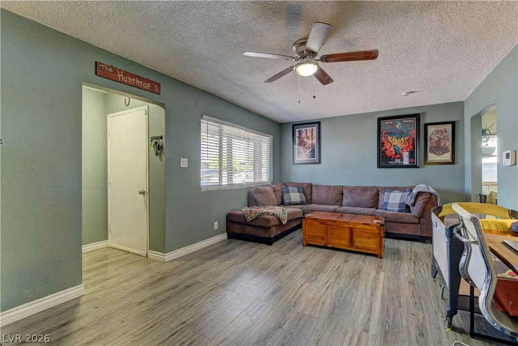 5408 Flower, Las Vegas, NV 89107