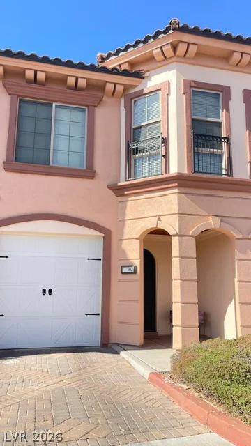 30 Via Vasari, Henderson, NV 89011