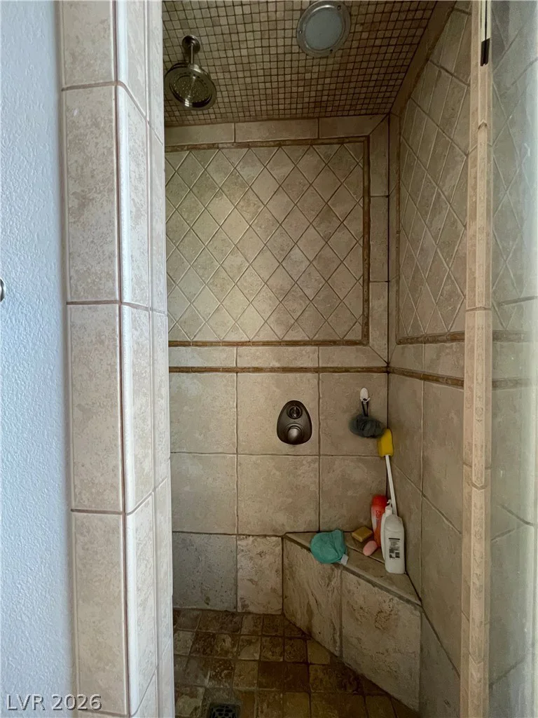 30 Via Vasari, Henderson, NV 89011