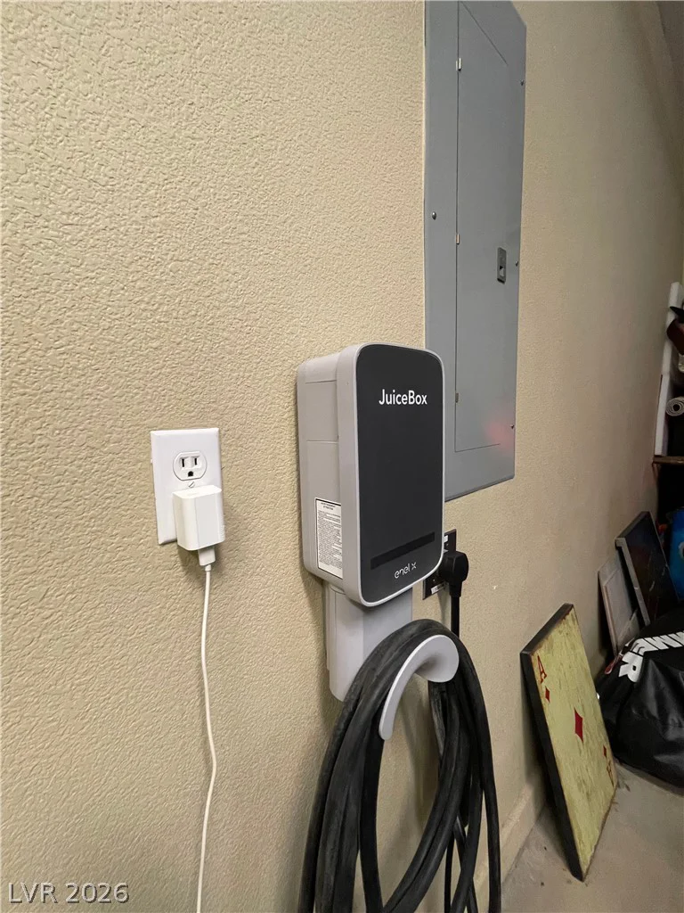 30 Via Vasari, Henderson, NV 89011