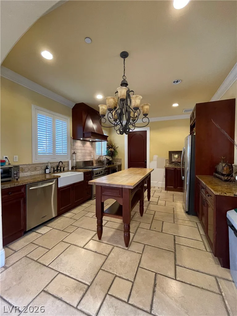 30 Via Vasari, Henderson, NV 89011