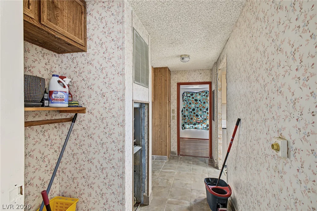1631 Michael, Pahrump, NV 89048