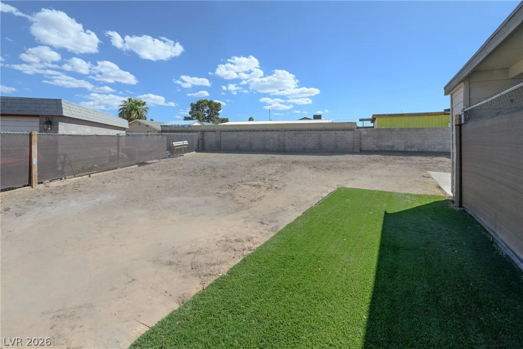 5257 Fairfax, Las Vegas, NV 89120
