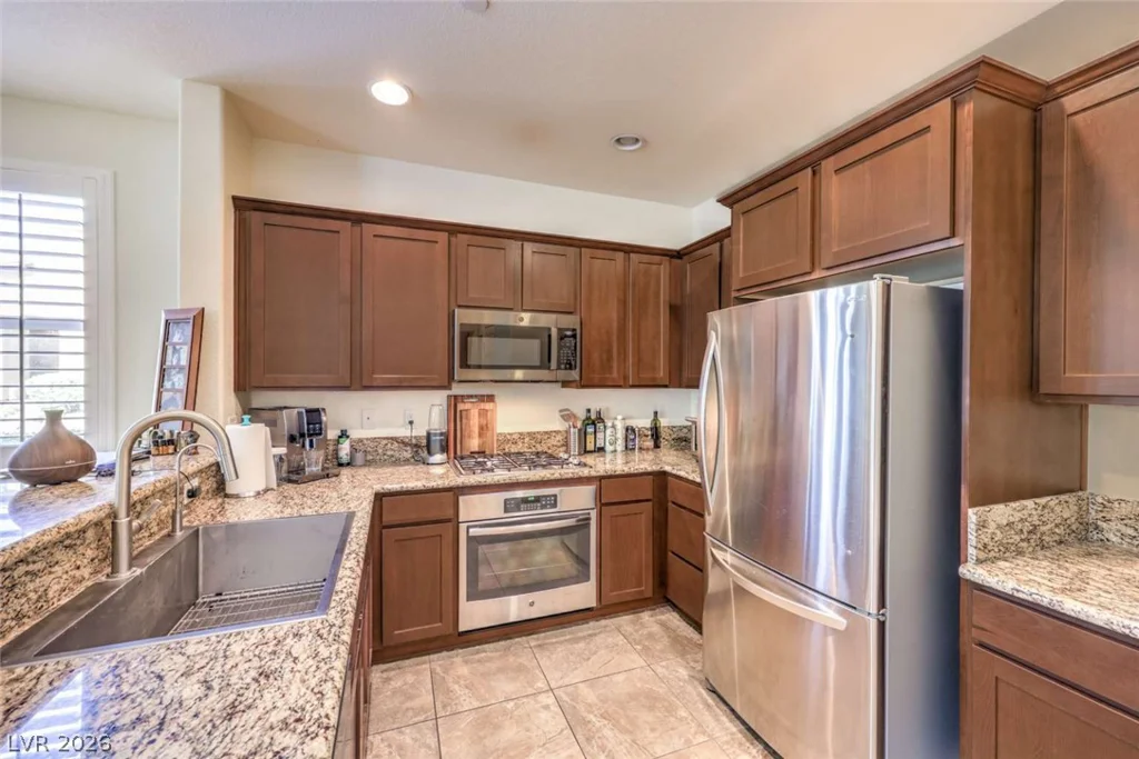 11396 Ogden Mills, Las Vegas, NV 89135