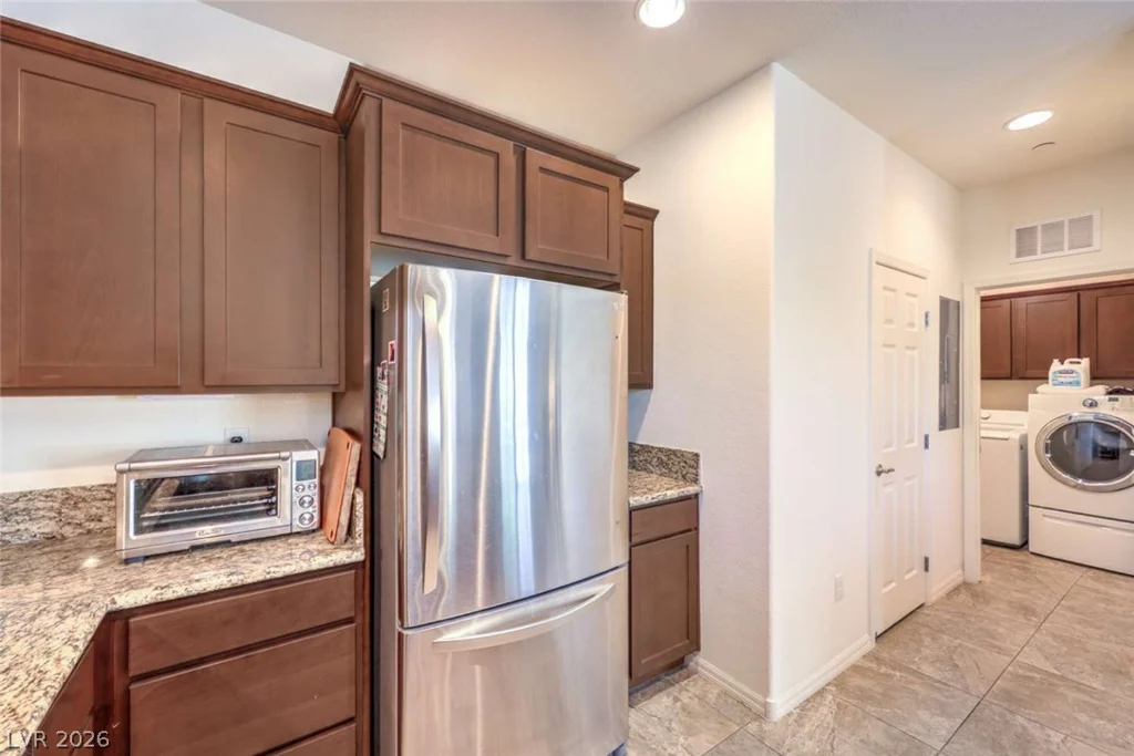 11396 Ogden Mills, Las Vegas, NV 89135
