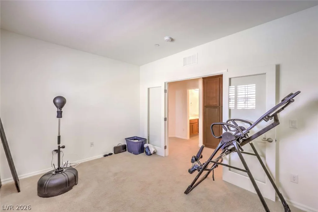 11396 Ogden Mills, Las Vegas, NV 89135
