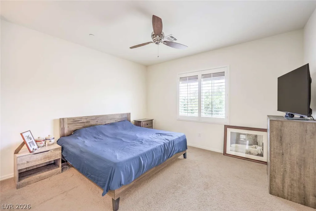 11396 Ogden Mills, Las Vegas, NV 89135