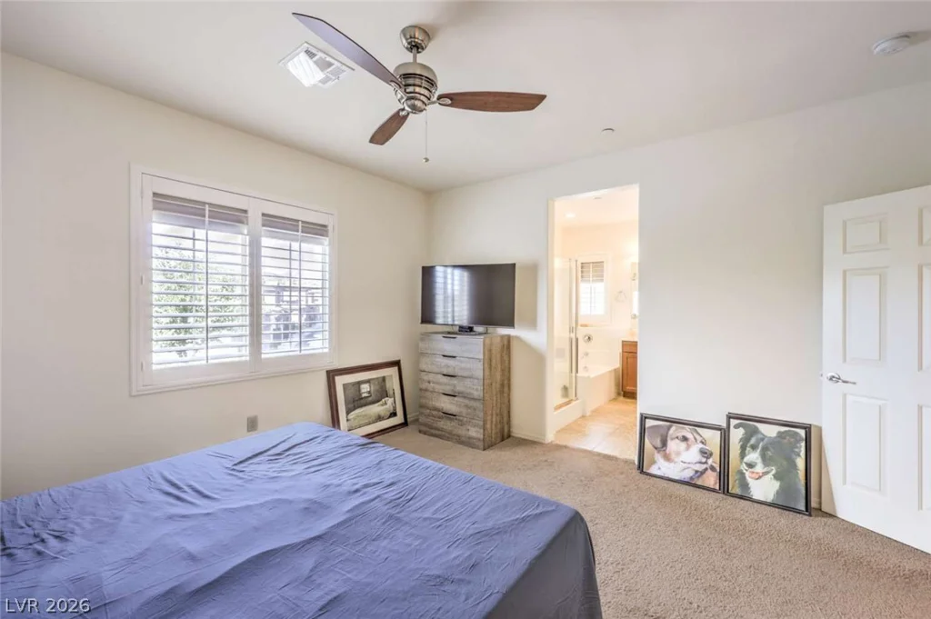 11396 Ogden Mills, Las Vegas, NV 89135