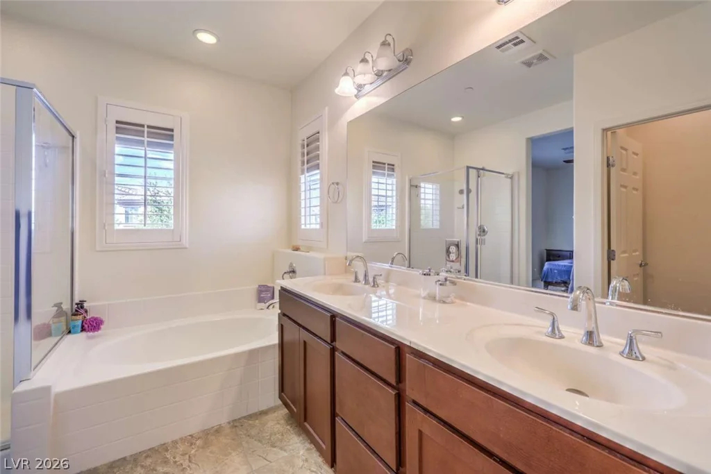 11396 Ogden Mills, Las Vegas, NV 89135
