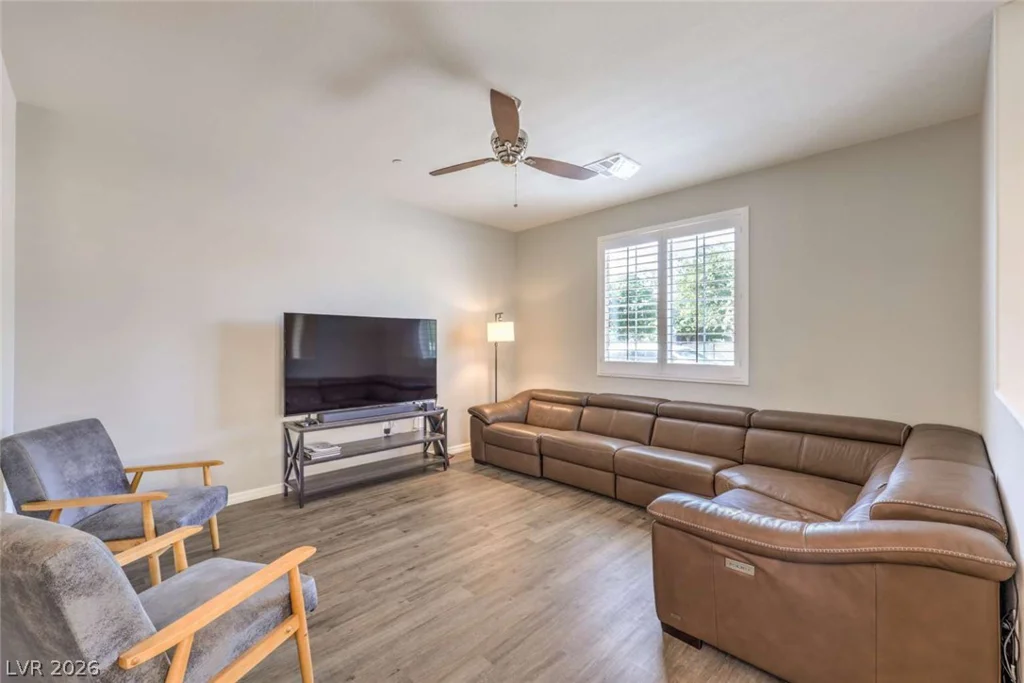 11396 Ogden Mills, Las Vegas, NV 89135