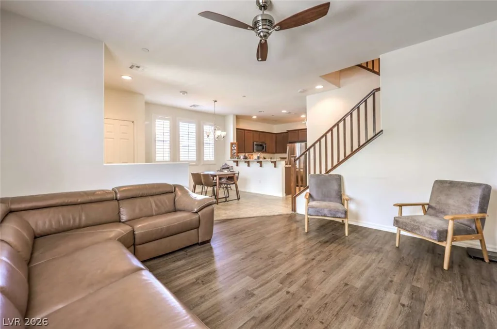 11396 Ogden Mills, Las Vegas, NV 89135