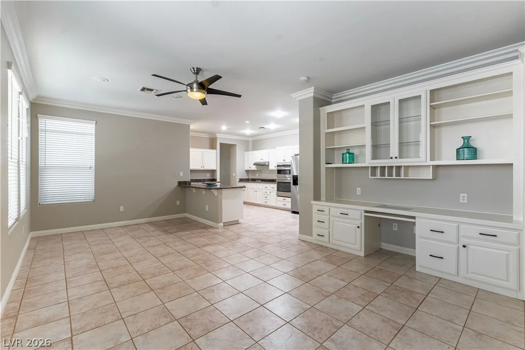 1924 Summer Pine, Las Vegas, NV 89134