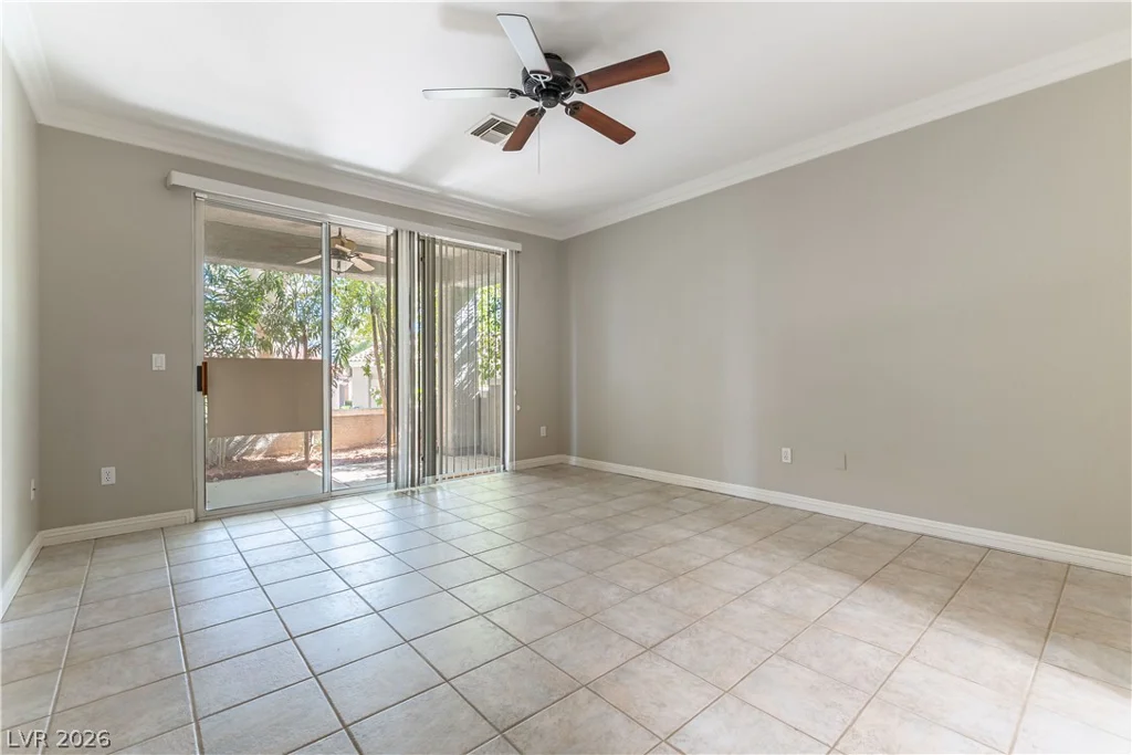 1924 Summer Pine, Las Vegas, NV 89134