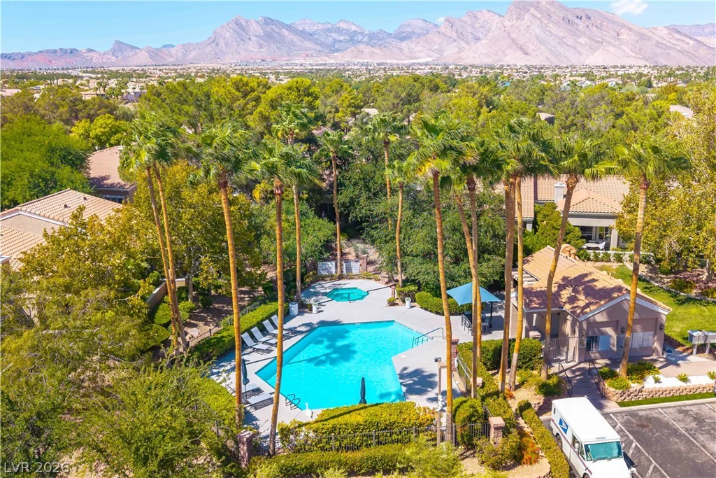 1924 Summer Pine, Las Vegas, NV 89134