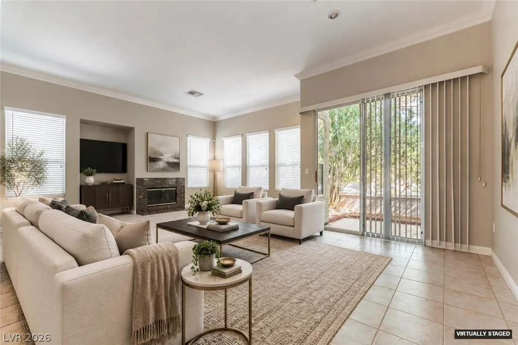 1924 Summer Pine, Las Vegas, NV 89134