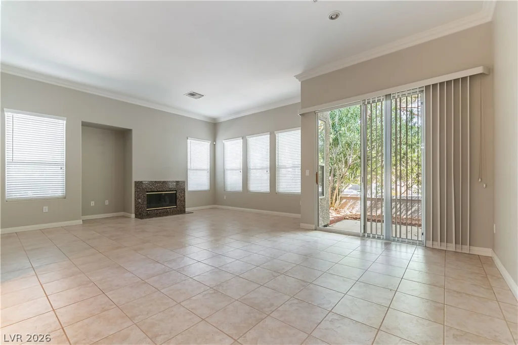 1924 Summer Pine, Las Vegas, NV 89134